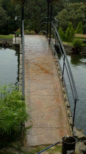 Concreto estampado puente molde sandstone